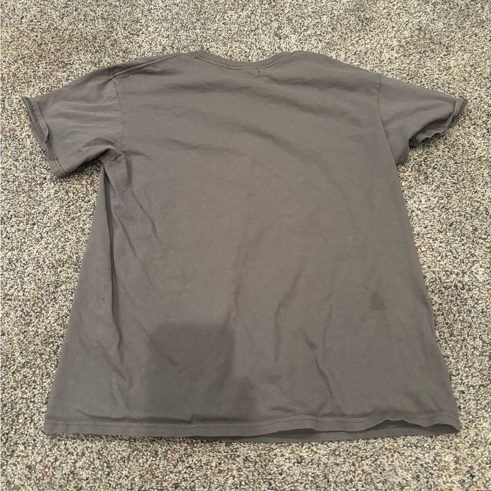 Preloved Graphic Peace Flower Short Sleeve Tee in medium - Picture 4 of 4